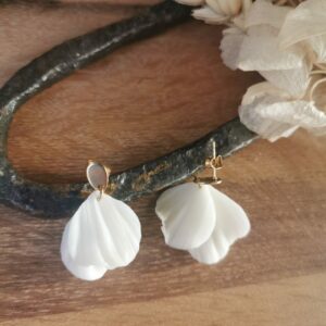 Boucle-d-oreille-porcelaine-foide-Jeanne